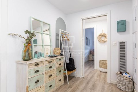 Apartamento de 4 dormitorios en venta en Sant Just Desvern, Barcelona, Cataluña, Spain № 9201 - foto 29