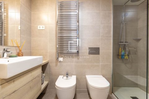 Apartamento de 4 dormitorios en venta en Sant Just Desvern, Barcelona, Cataluña, Spain № 9201 - foto 24