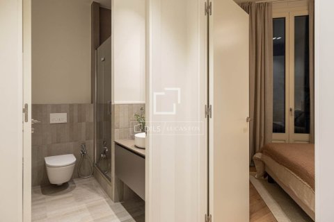 Купить квартиру в Барселона, Испания с 3 спальни, 119м², № 9261 - фото 27