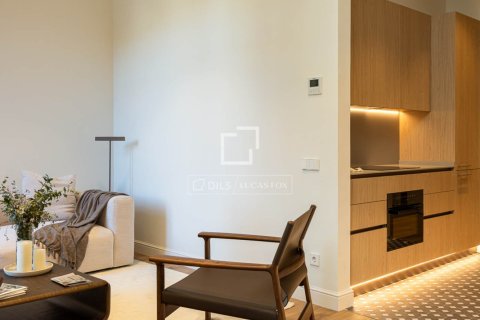 Купить квартиру в Барселона, Испания с 3 спальни, 119м², № 9261 - фото 8