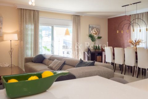 Купить дом в Калонже, Испания с 4 спальни, 252м², № 6689 - фото 11