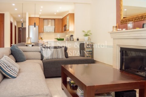 Купить дом в Калонже, Испания с 4 спальни, 252м², № 6689 - фото 6