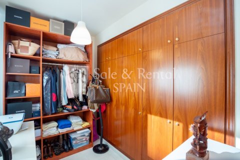 Купить дом в Калонже, Испания с 4 спальни, 252м², № 6689 - фото 28