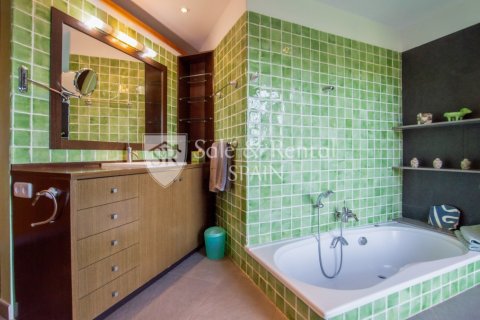 Купить дом в Тосса-де-Мар, Испания с 5 спален, 285м², № 6735 - фото 25