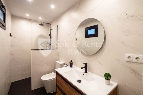 4 bedrooms house for sale in Blanes, Girona, Catalonia, Spain № 9233 - photo 19