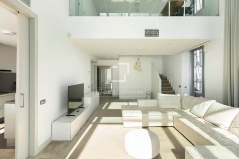 3 bedrooms penthouse for rent in Barcelona, Catalonia, Spain № 9273 - photo 24
