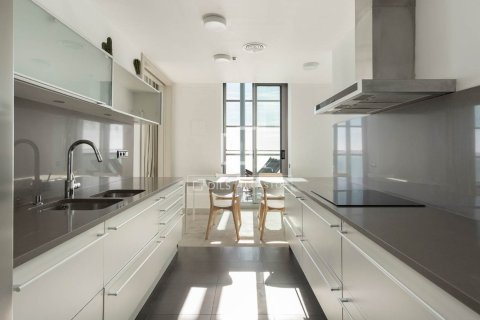 3 bedrooms penthouse for rent in Barcelona, Catalonia, Spain № 9273 - photo 22