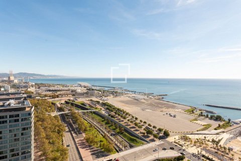 3 bedrooms penthouse for rent in Barcelona, Catalonia, Spain № 9273 - photo 12