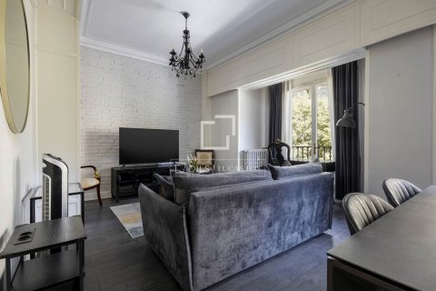 3 bedrooms apartment for sale in Barcelona, Catalonia, Spain № 9100
