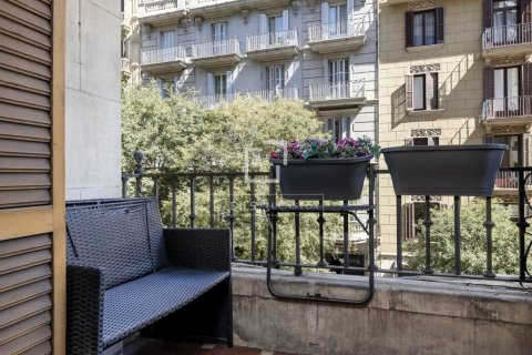 3 bedrooms apartment for sale in Barcelona, Catalonia, Spain № 9100 - photo 6