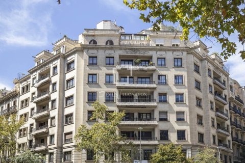 3 bedrooms apartment for sale in Barcelona, Catalonia, Spain № 9100 - photo 28