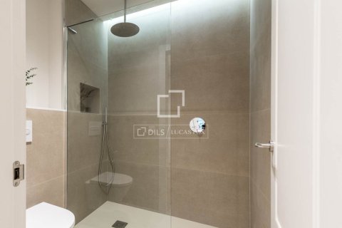 2 bedrooms apartment for sale in Barcelona, Catalonia, Spain № 9117 - photo 21