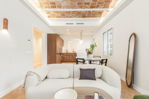 2 bedrooms apartment for sale in Barcelona, Catalonia, Spain № 9117 - photo 28