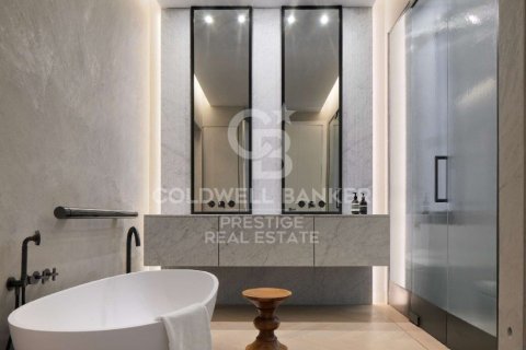 5 bedrooms apartment for sale in Barcelona, Catalonia, Spain № 5802 - photo 9