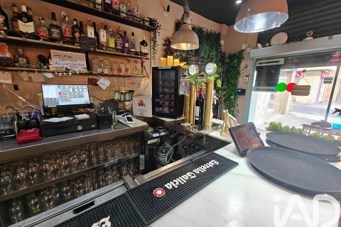 66 m² bar à louer à Cerdanyola Del Valles, Barcelona, Catalonia, Spain № 8413 - photo 4
