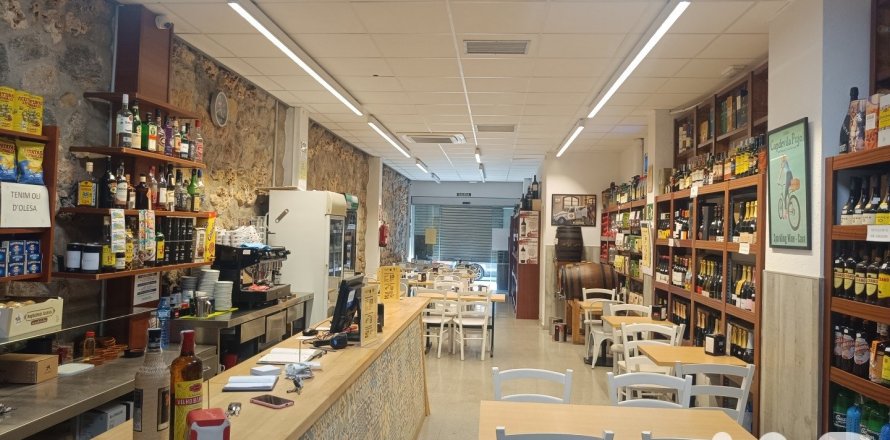 2 bedrooms commercial property for rent in Olesa de Montserrat, Barcelona, Catalonia, Spain № 8412