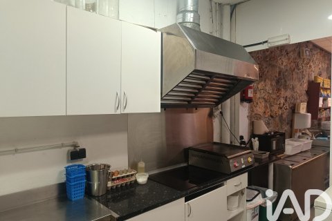 2 bedrooms commercial property for rent in Olesa de Montserrat, Barcelona, Catalonia, Spain № 8412 - photo 9