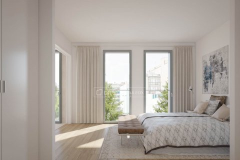 Apartamento de 3 dormitorios en venta en Barcelona, Cataluña, Spain № 8701 - foto 11