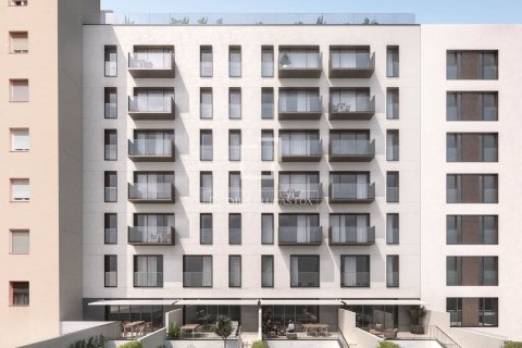 Apartamento de 3 dormitorios en venta en Barcelona, Cataluña, Spain № 8701 - foto 25