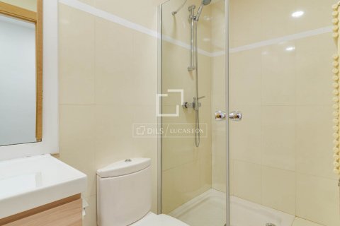 3 bedrooms apartment for sale in Barcelona, Catalonia, Spain № 8698 - photo 15