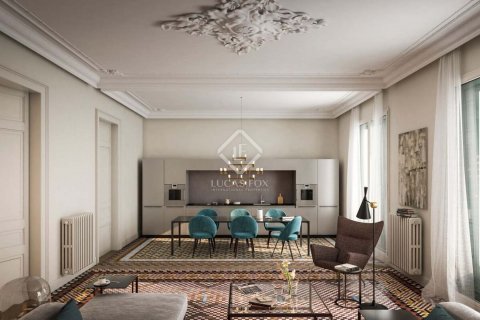 2 bedrooms apartment for sale in Barcelona, Catalonia, Spain № 8700 - photo 16