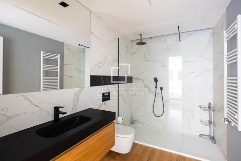 2 bedrooms apartment for rent in Barcelona, Catalonia, Spain № 8702 - photo 19