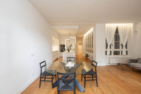 2 bedrooms apartment for rent in Barcelona, Catalonia, Spain № 8702 - photo 5