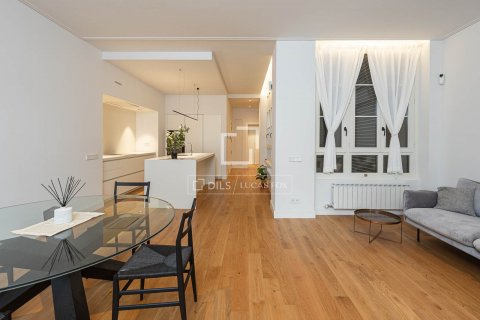 2 bedrooms apartment for rent in Barcelona, Catalonia, Spain № 8702 - photo 6