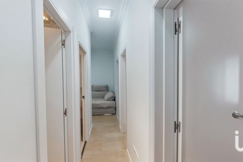 4 bedrooms apartment for sale in Barcelona, Catalonia, Spain № 5017 - photo 15
