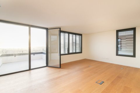 6 bedrooms house for rent in Barcelona, Catalonia, Spain № 1559 - photo 12