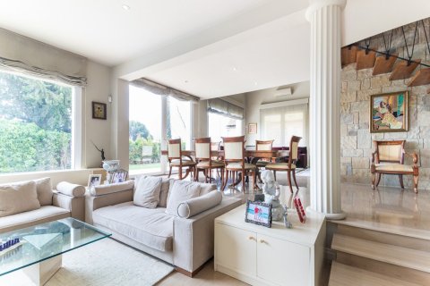 4 bedrooms house for rent in Barcelona, Catalonia, Spain № 1561 - photo 2