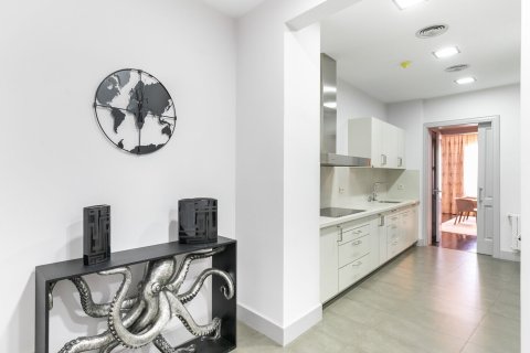 4 bedrooms apartment for rent in Barcelona, Catalonia, Spain № 1558 - photo 5