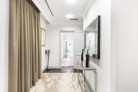 4 bedrooms apartment for rent in Barcelona, Catalonia, Spain № 1558 - photo 15