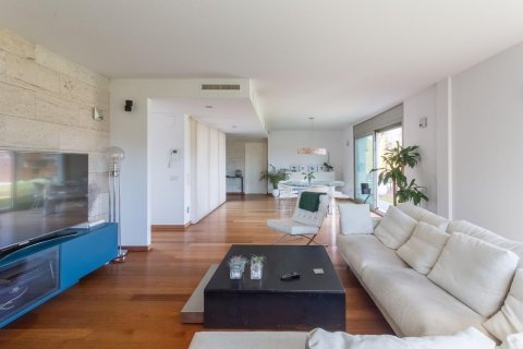 4 bedrooms house for sale in Vallromanes, Barcelona, Catalonia, Spain № 1419 - photo 17