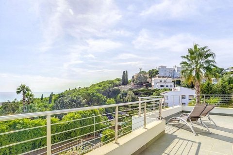 5 chambres house à vendre à Arenys de Mar, Barcelona, Catalonia, Spain № 1422 - photo 25