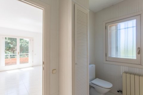 5 bedrooms house for sale in Sant Andreu de Llavaneres, Barcelona, Catalonia, Spain № 1421 - photo 23