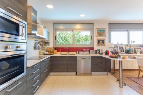 4 bedrooms house for sale in Sant Cebria De Vallalta, Barcelona, Catalonia, Spain № 1420 - photo 12