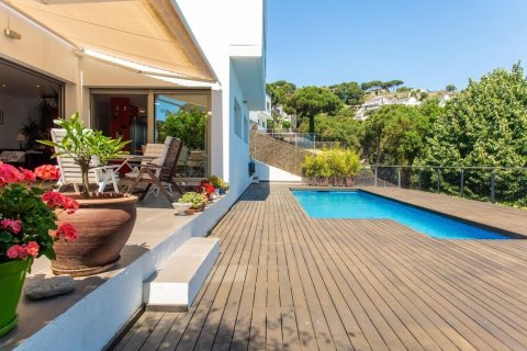 4 bedrooms house for sale in Sant Cebria De Vallalta, Barcelona, Catalonia, Spain № 1420 - photo 4