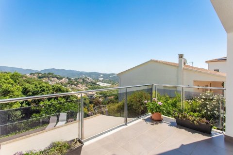 4 bedrooms house for sale in Sant Cebria De Vallalta, Barcelona, Catalonia, Spain № 1420 - photo 22