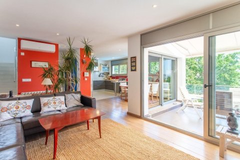 4 bedrooms house for sale in Sant Cebria De Vallalta, Barcelona, Catalonia, Spain № 1420 - photo 7