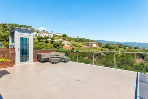 4 bedrooms house for sale in Sant Cebria De Vallalta, Barcelona, Catalonia, Spain № 1420 - photo 30