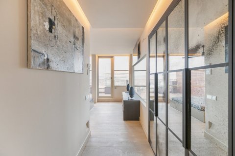 3 bedrooms apartment for sale in Barcelona, Catalonia, Spain № 1543 - photo 17