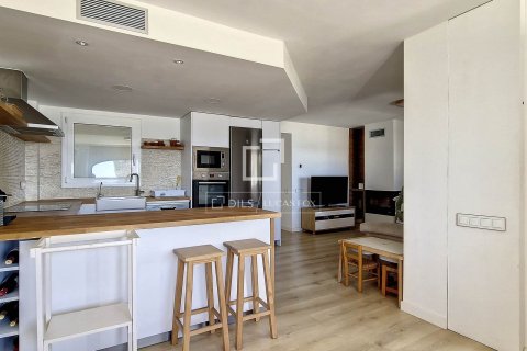 4 bedrooms apartment for sale in Vilanova i la Geltru, Barcelona, Catalonia, Spain № 4488 - photo 13