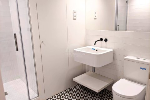 2 bedrooms apartment for sale in Ciutat Vella, Barcelona, Catalonia, Spain № 2793 - photo 14