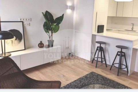 2 bedrooms apartment for sale in Ciutat Vella, Barcelona, Catalonia, Spain № 2793 - photo 4