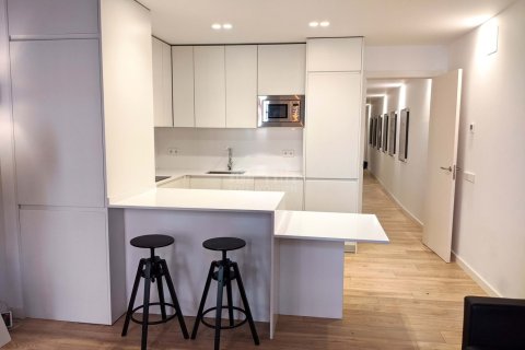 2 bedrooms apartment for sale in Ciutat Vella, Barcelona, Catalonia, Spain № 2793 - photo 10