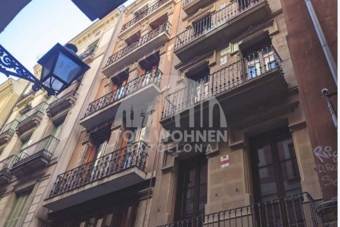 2 bedrooms apartment for sale in Ciutat Vella, Barcelona, Catalonia, Spain № 2793 - photo 20