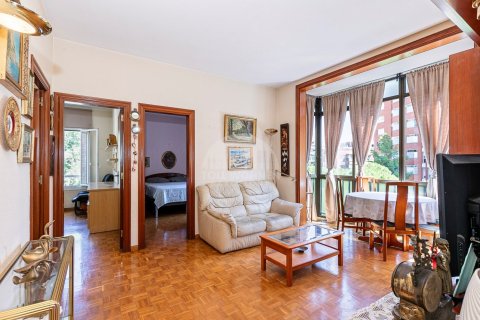 3 bedrooms apartment for sale in Gracia, Barcelona, Catalonia, Spain № 2787 - photo 3