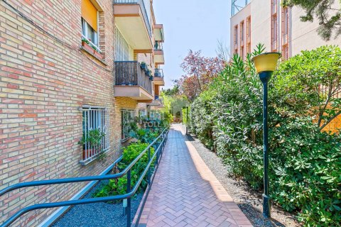 3 bedrooms apartment for sale in Gracia, Barcelona, Catalonia, Spain № 2787 - photo 24