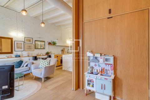 2 bedrooms apartment for sale in Barcelona, Catalonia, Spain № 8782 - photo 18